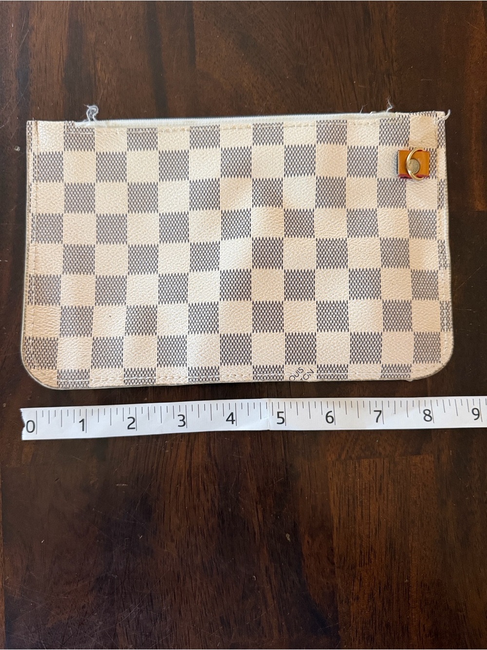 Checkered Pouch - Picture 2 of 6